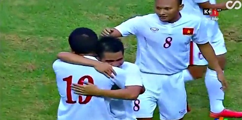 Video bàn thắng Indonesia 2-2 Việt Nam