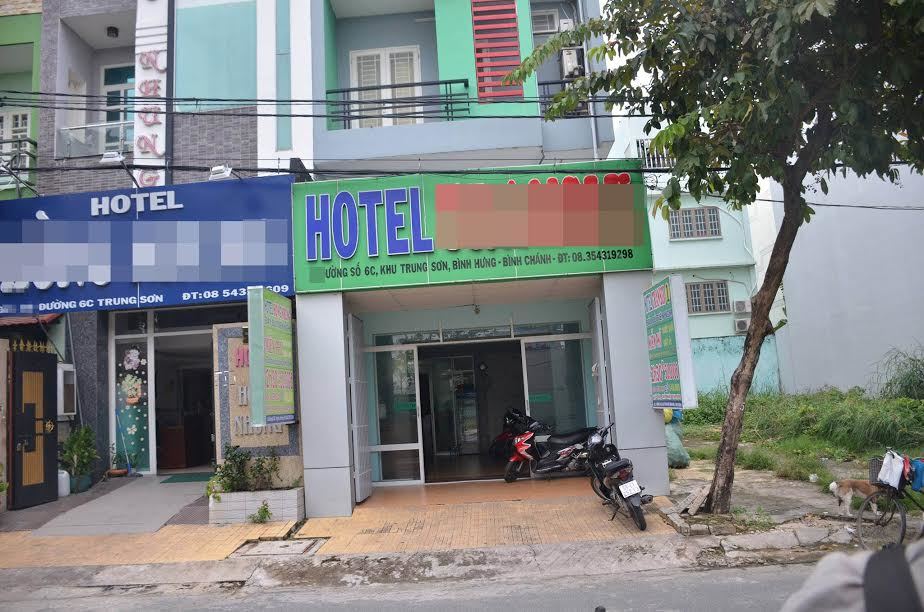 Người thanh niên chết bí ẩn bằng súng trong khách sạn