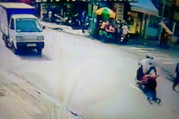 Nghi can kéo lê cô gái trên đường phố Sài Gòn bị bắt