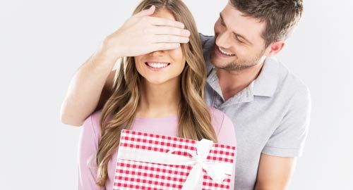 Đàn ông không thể bỏ qua những món quà khiến phụ nữ mê mệt