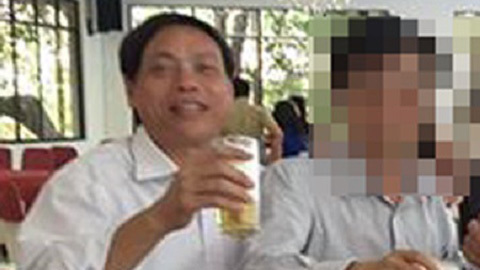 Cách chức Bí thư Đảng ủy xã đánh bạc