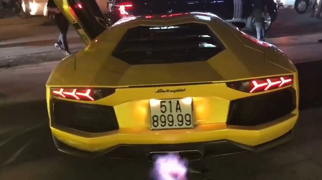 Lamborghini Aventador biển 