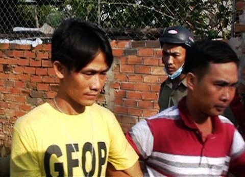 Cha đạp chết con 5 tuổi, đào hố giấu xác trong nhà