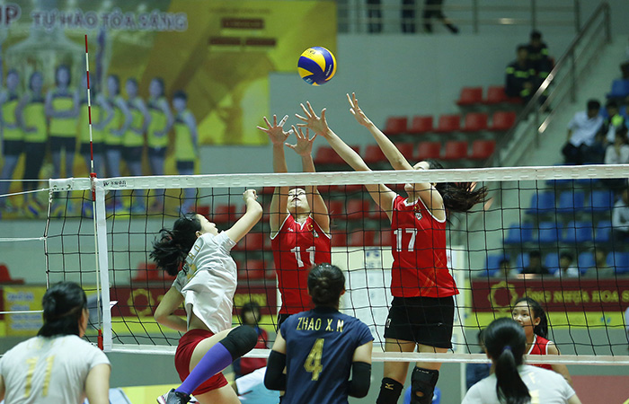 Thắng tuyển trẻ Trung Quốc, Việt Nam vào chung kết VTV Cup 2016