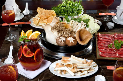 Mách chàng cách nấu món ăn ngon đãi chị em ngày 20-10