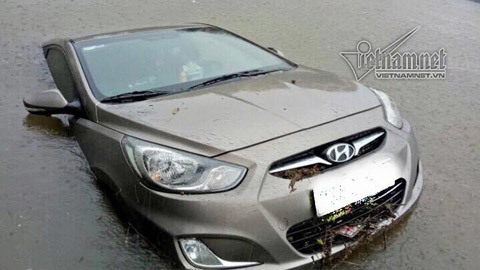 Mưa lũ lịch sử, cuốn 20 người chết và mất tích