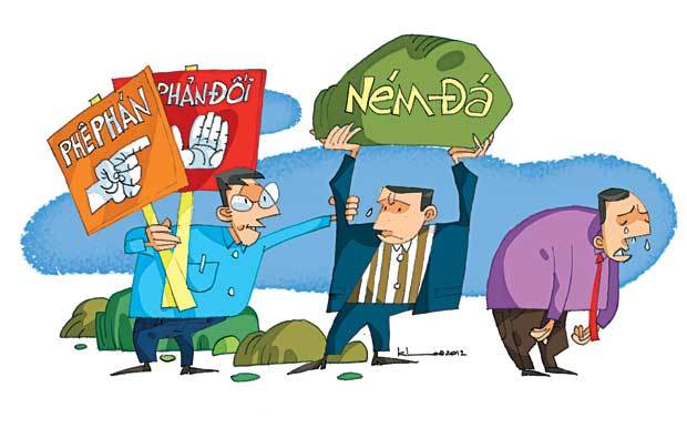 Doanh nhân Tây bình chuyện người Việt thích… ‘ném đá’