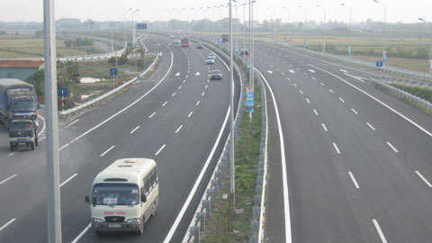 Đề xuất trình Quốc hội duyệt việc làm 1.300 km cao tốc Bắc - Nam