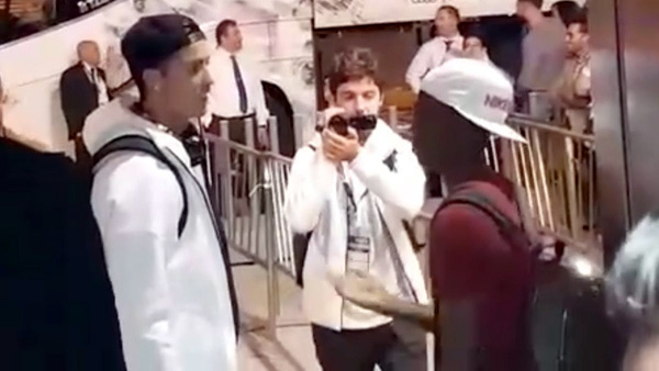 Ronaldo bị đối thủ