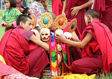 Bhutan - lễ hội mùa thu nhìn không chán mắt