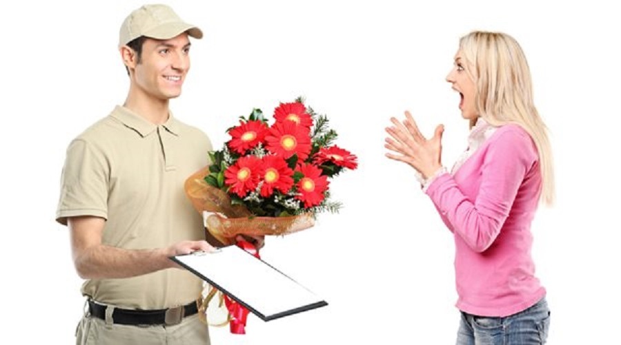 Gợi ý quà tặng 20/10 ý nghĩa cho cặp đôi yêu xa