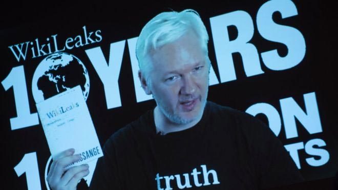 Ông chủ Wikileaks bị chặn kết nối Internet