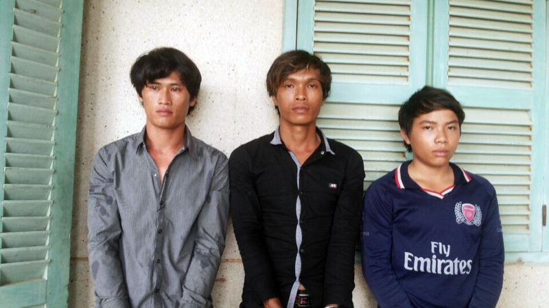 Ba ngư phủ giết chủ tàu rồi ném xuống biển phi tang