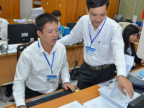 2017: Giảm hơn 3.800 biên chế của các bộ, ngành