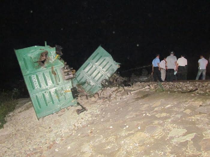 lật tàu tại Huế