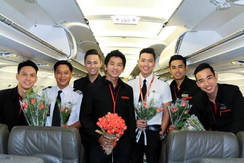 Chuyến bay ngập hoa cho phái đẹp ngày 20/10