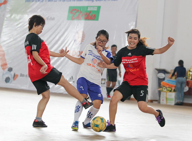 Giải Futsal nữ báo chí: Cúp về tay khách mời