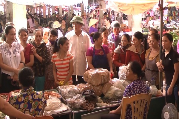Nữ chủ phường ôm 7 tỷ trốn tại nhà con gái