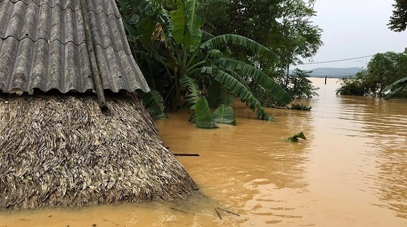 Niềm động viên lớn đến với đồng bào miền Trung