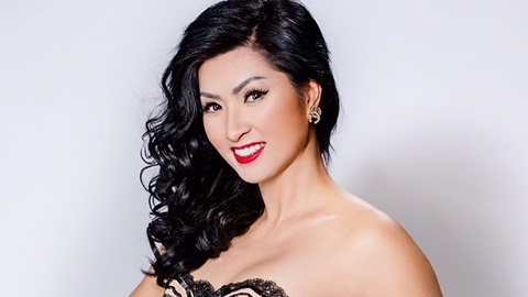 Nguyễn Hồng Nhung tái ngộ Quang Hà trong liveshow riêng