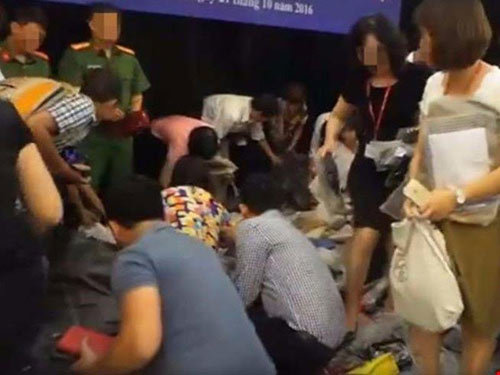 'Hôi đồ' hàng hiệu nhái: Không chỉ xấu xí, mà còn thiếu tự trọng