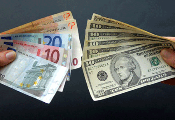 USD tăng liên tục, những ẩn số đáng sợ cuối năm