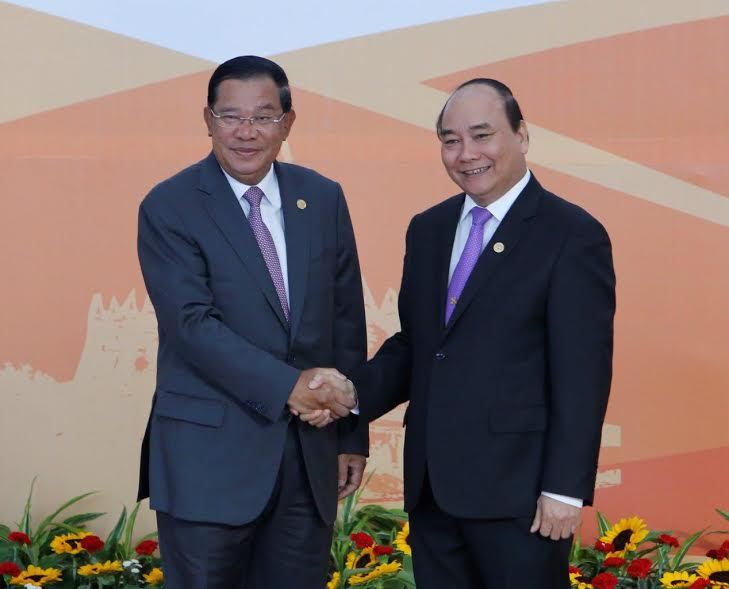 Việt Nam - Campuchia ký thỏa thuận thúc đẩy thương mại song phương
