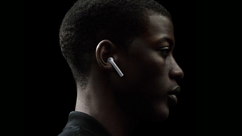 Apple hoãn ra mắt tai nghe không dây AirPods