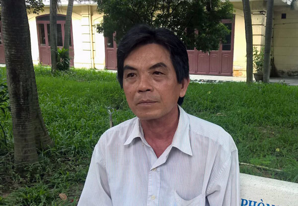 Cha vắng nhà nhiều năm, con ra tòa đề nghị tuyên 