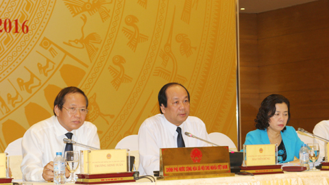 Bộ trưởng Mai Tiến Dũng