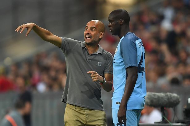 Guardiola hạ nhục Yaya Toure để trả thù riêng