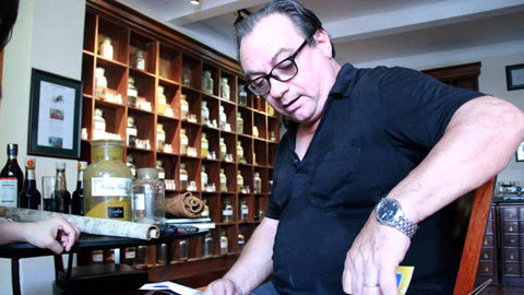 Ông Tây mê nước mắm như mê vợ