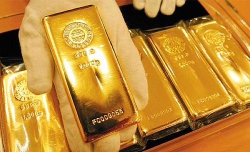 Tiếp viên buôn lậu vàng do hàng không Hàn Quốc tuyển dụng