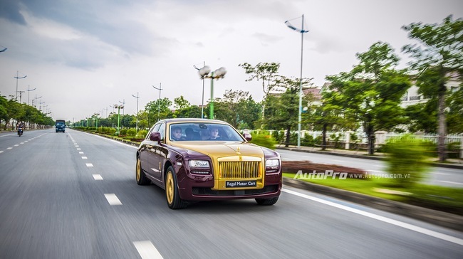 Khó như nghề tài xế xe Rolls-Royce