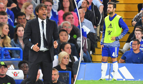 Bị Conte trù dập, Fabregas trốn chạy khỏi Chelsea