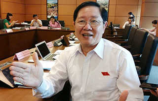 Sẽ bổ sung chức danh hàm cho thư ký bộ trưởng, Bí thư tỉnh ủy