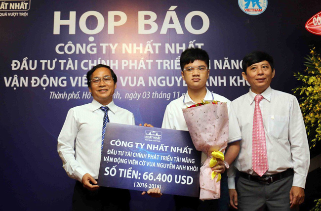 Anh Khôi nhận tiền tỉ để vươn tầm Thế giới