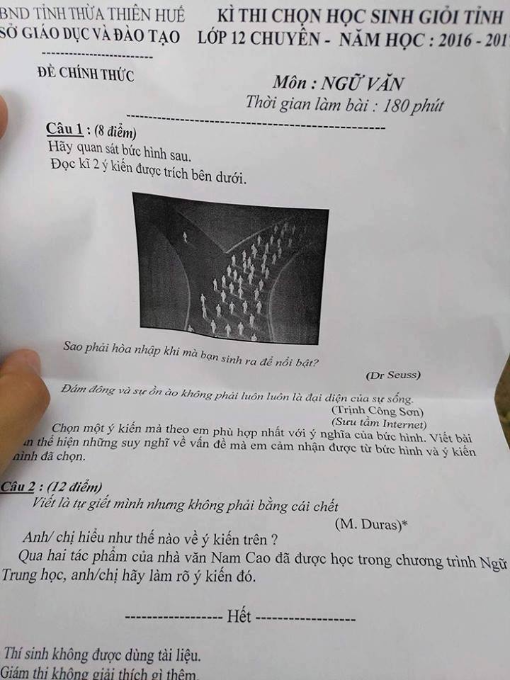 Ôtô bị đục, sửa số khung 'thoát' danh mục hàng cấm nhập?