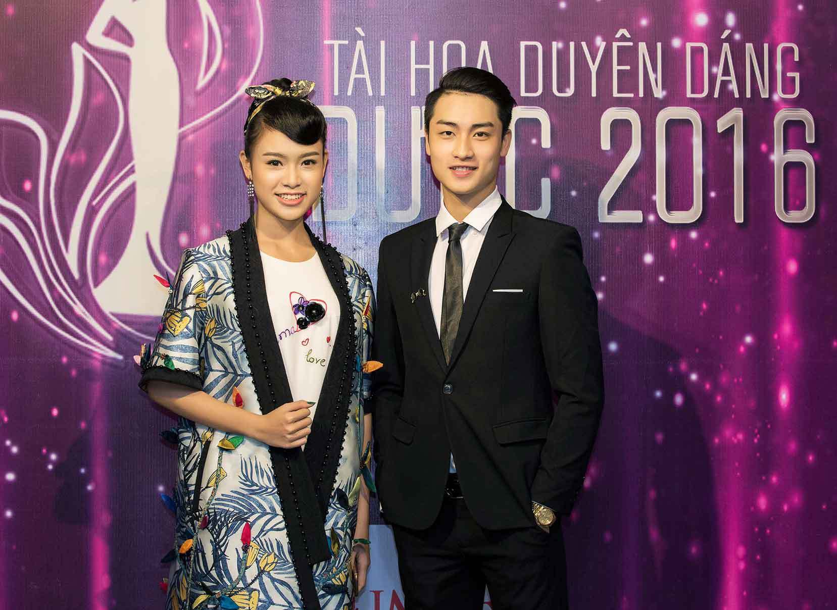 Ngọc Vân rạng rỡ chấm thi Hoa khôi ĐH Dược Hà Nội