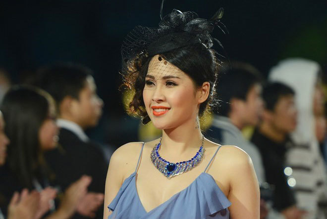 'Gái nhảy' Minh Thư kể cuộc sống vất vả và khóc nhiều ở Mỹ