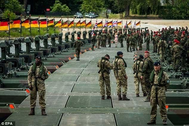 NATO báo động 300.000 quân vì sợ Nga tấn công