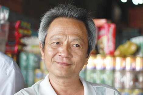 Đạo diễn 'Ngõ lỗ thủng' bất ngờ chuyển hướng