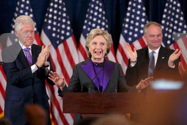 Vì sao Hillary mặc đồ tím lúc nhận thua?