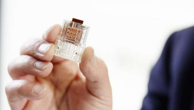 Thử HIV bằng USB