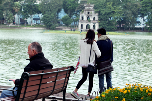 Tình yêu thi vị trong cái lạnh đầu mùa ở Thủ đô