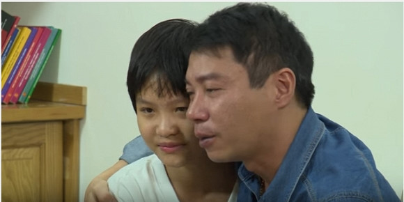 Những hình ảnh hiếm hoi của con gái diễn viên Công Lý với người vợ đầu