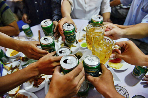 Đáng sợ: Rượu bia gây hàng loạt bệnh ung thư