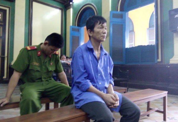 Vụ chở xác con rể ở Sài Gòn: Cha vợ nói gì tại tòa?