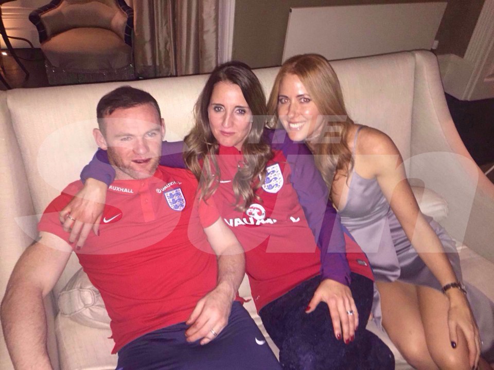 Rooney say xỉn 
