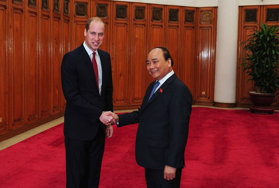 Thủ tướng tiếp Hoàng tử Anh William
